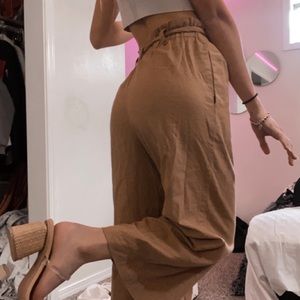 Forever 21 tan flowy pants sz SMALL